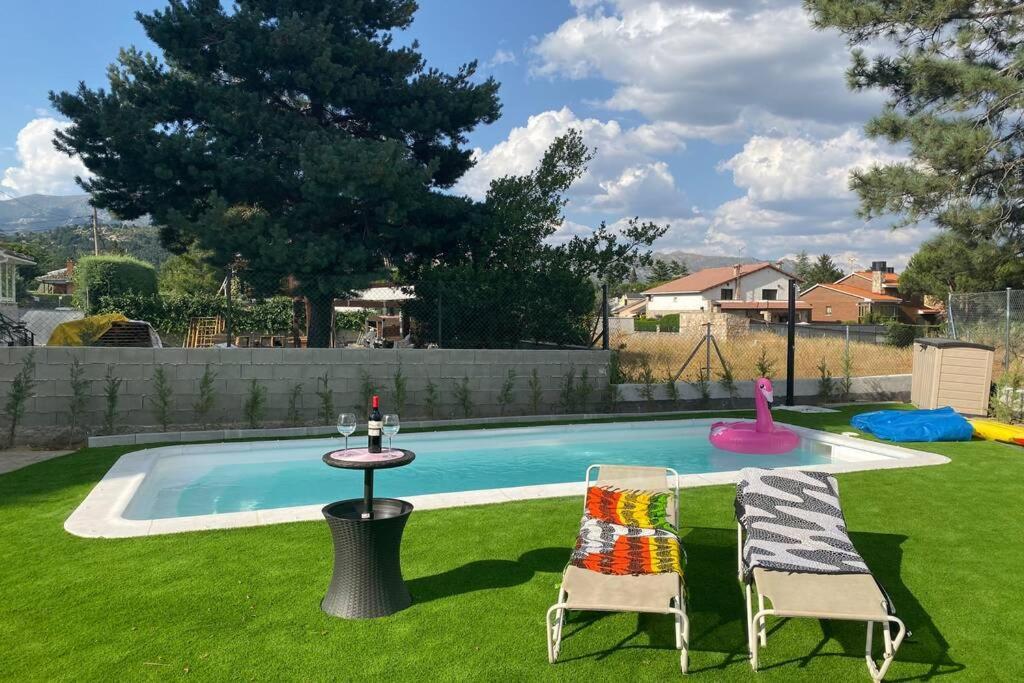 Charming Apartment In Becerril De La Sierra Extérieur photo